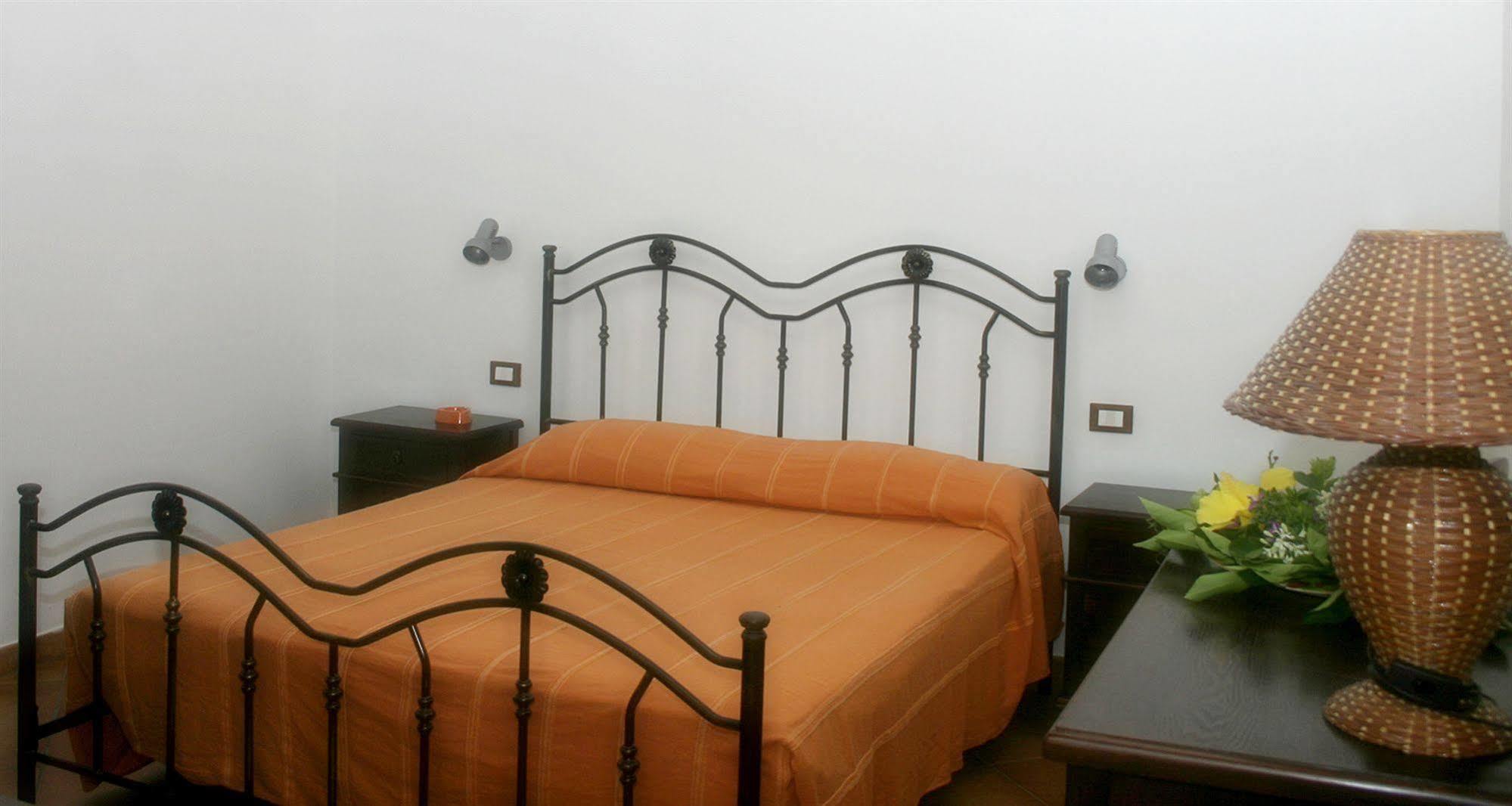 Villa Saraceno Lipari  Exteriör bild